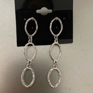 Dangle earrings